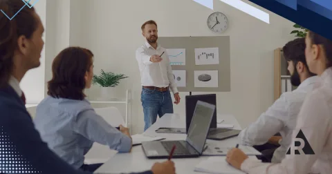 RA000089 How Do You Conduct a Scrum Meeting 480x252 png